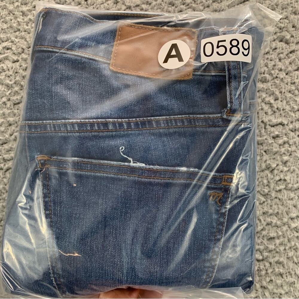 Madewell 10" High-Rise Skinny Button-Front Drop-Hem Women's Jeans  -  Size:  26 - Picture 16 of 16